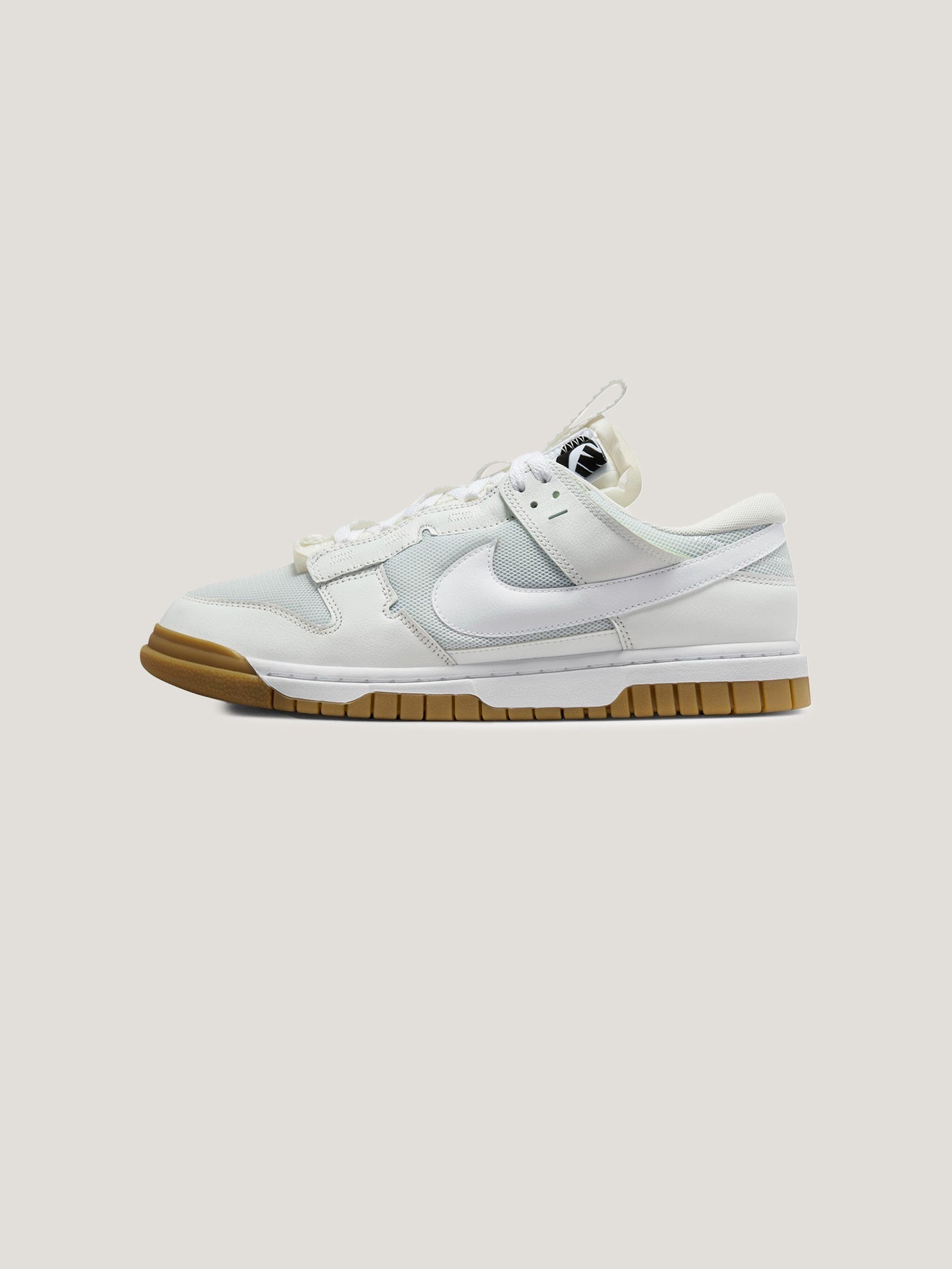 ZAPATILLA NIKE HOMBRE DUNK LOW REMASTERED – Big Head Peru